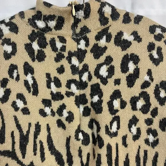 St. John Collection By Mary Gray Animal Print Turtleneck Top Size L - Picture 6 of 10